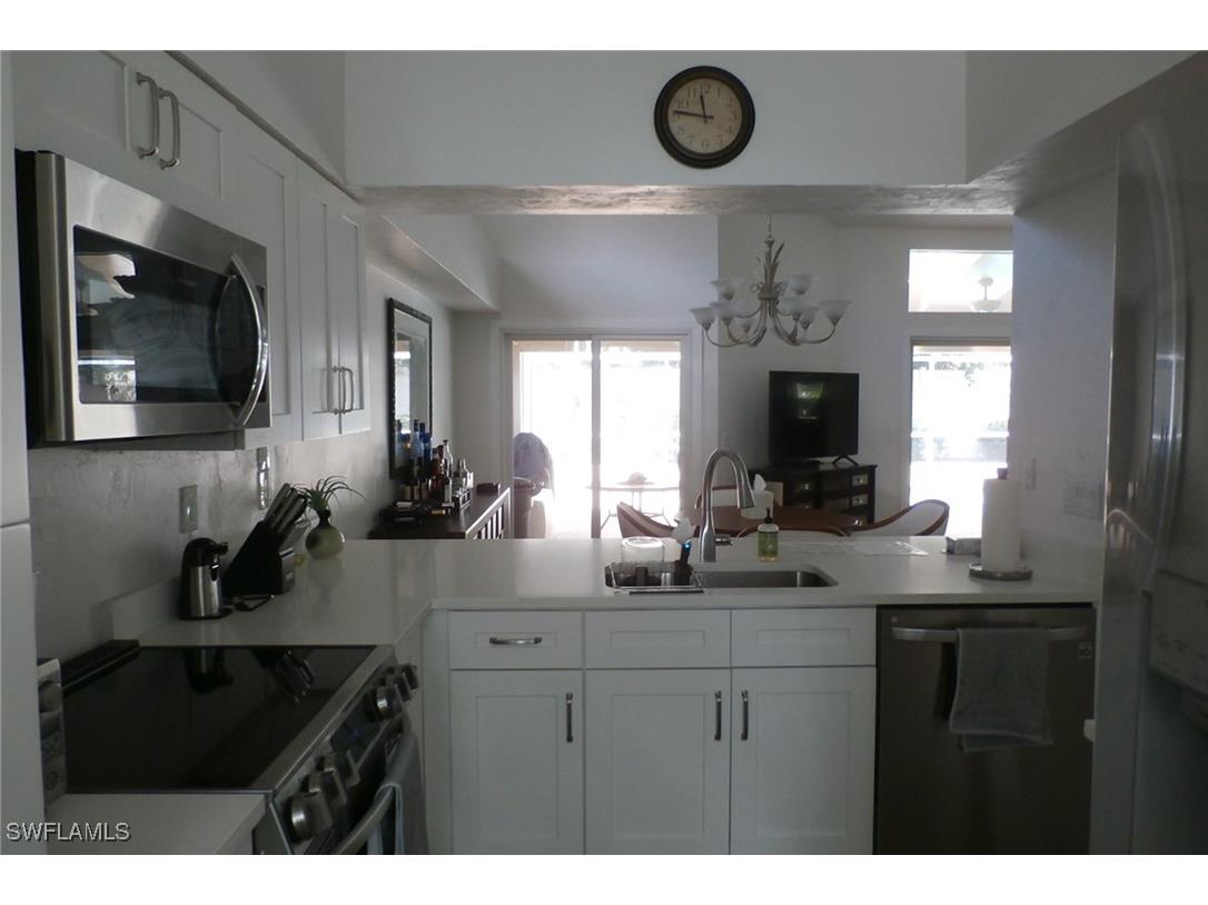 16252 Kelly Woods Drive Fort Myers FL 33908 225056734 image4