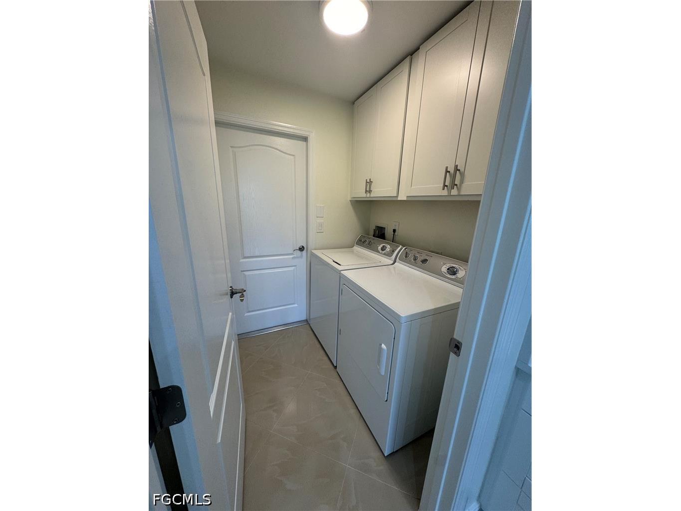 1626 Four Mile Cove Parkway Cape Coral FL 33990 2026023856 image10