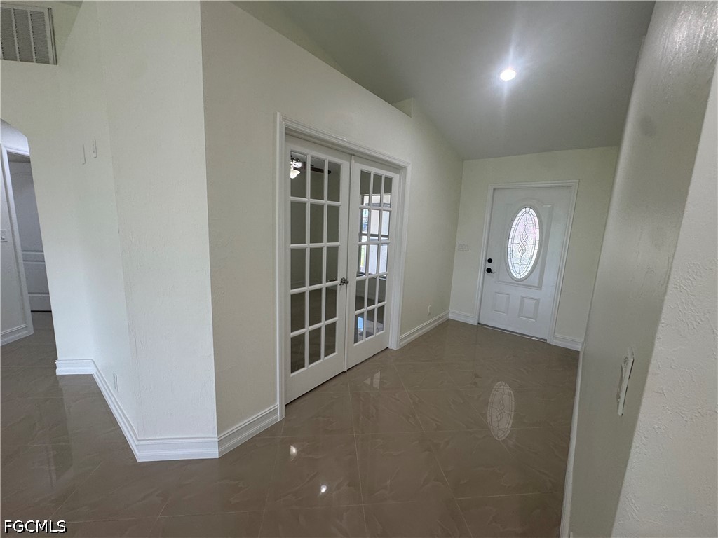 1626 Four Mile Cove Parkway Cape Coral FL 33990 2026023856 image4