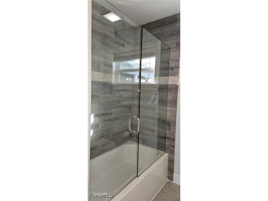 1626 Grace Avenue Fort Myers FL 33901 2025019800 image20