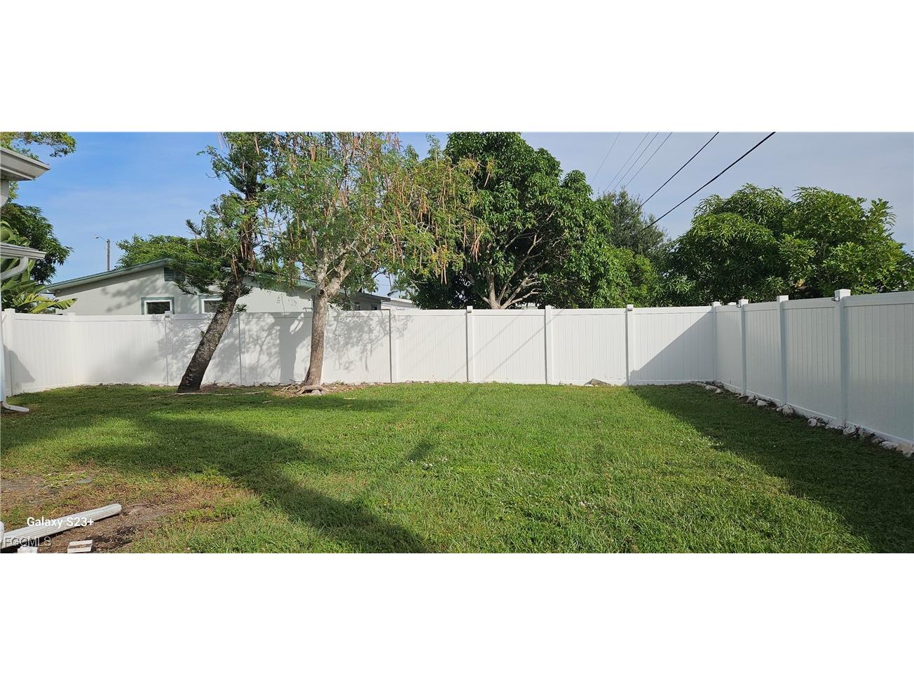 1626 Grace Avenue Fort Myers FL 33901 2025019800 image3