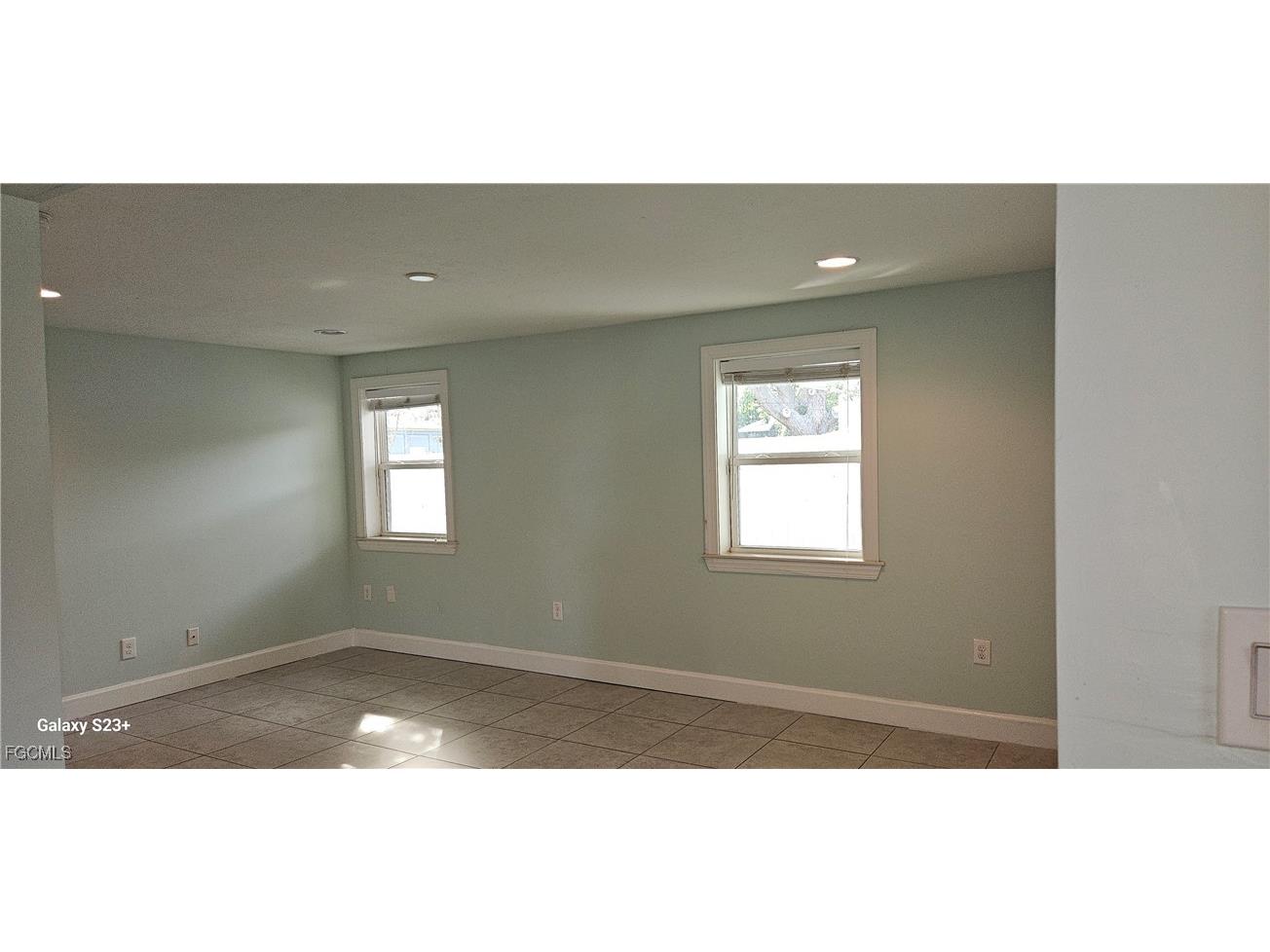 1626 Grace Avenue Fort Myers FL 33901 2025019800 image9