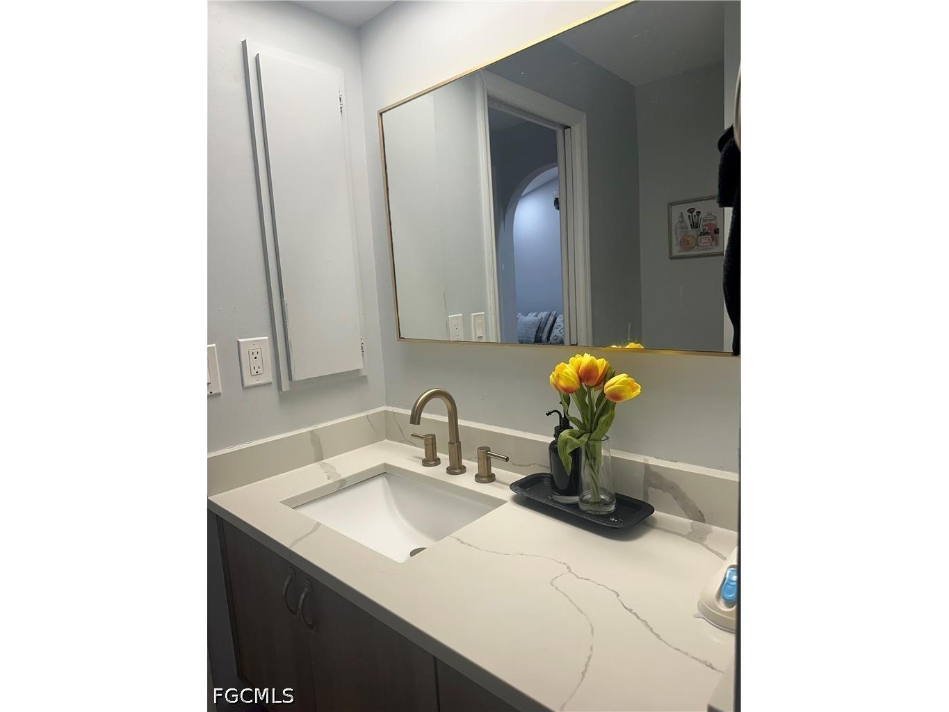 1626 SE 2nd Street Cape Coral FL 33990 2026028340 image2