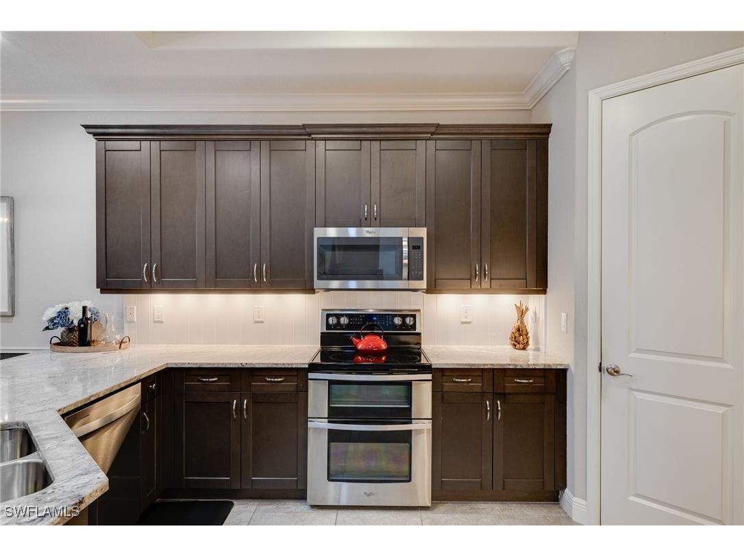 1626 Serrano Circle Naples FL 34105 225083153 image9