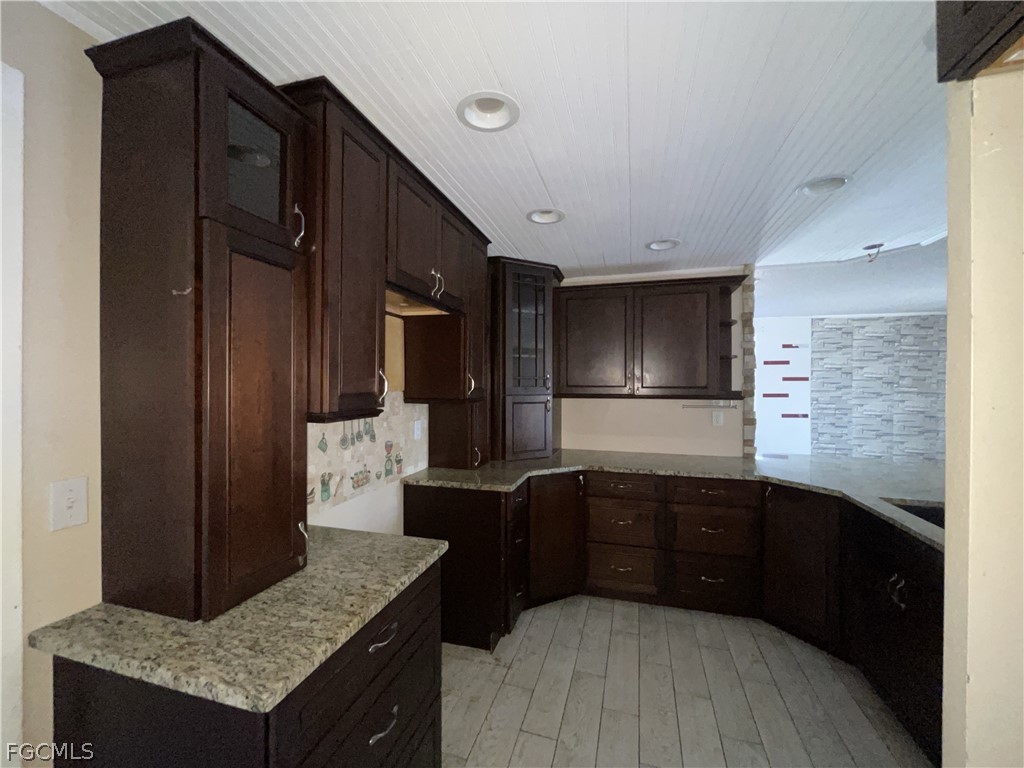 16264 Shadow Pine Road North Fort Myers FL 33917 2026008840 image8