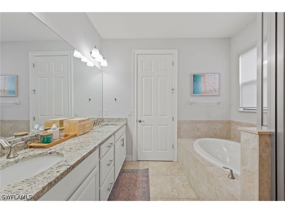 16266 Aberdeen Way Naples FL 34110 226013060 image23