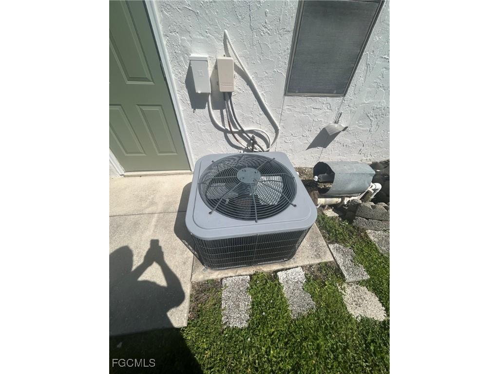 16268 Shadow Pine Road North Fort Myers FL 33917 2025012586 image25