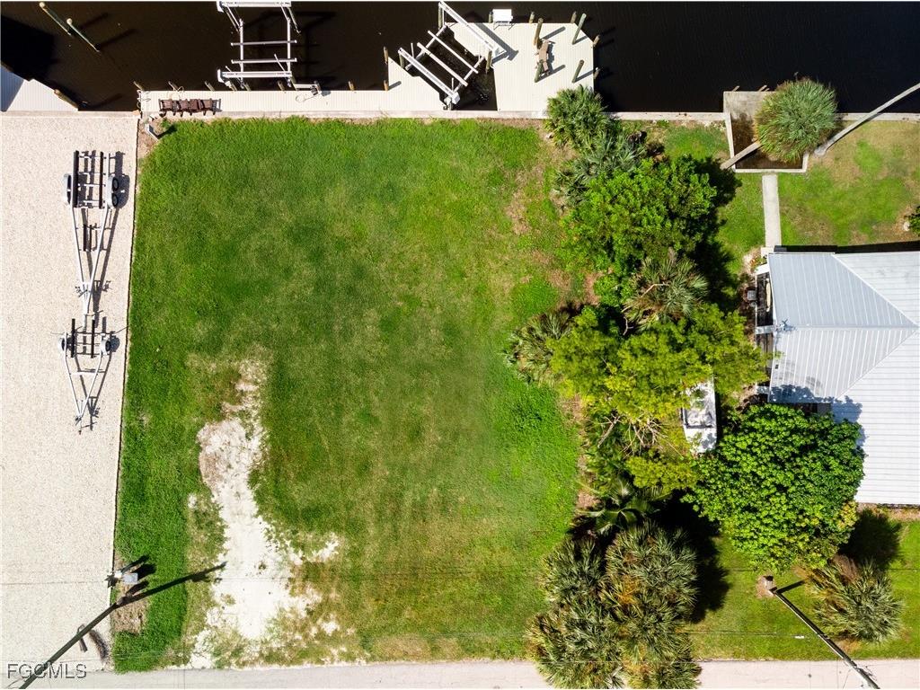 16269 Buccaneer Street Bokeelia FL 33922 2025016910 image9