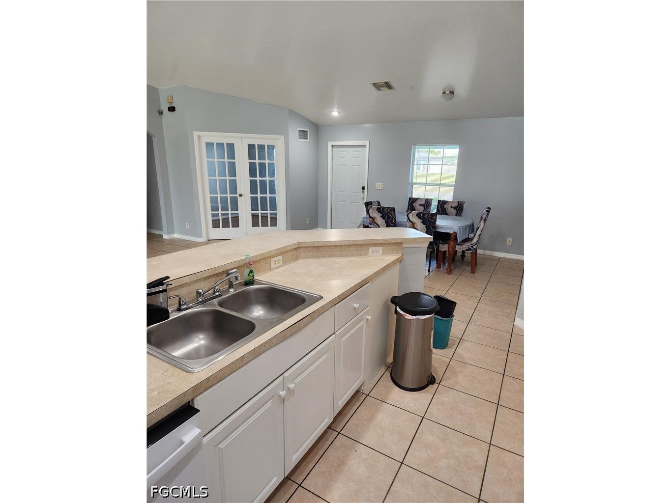 1627 S Gator Circle Cape Coral FL 33909 2026027527 image10