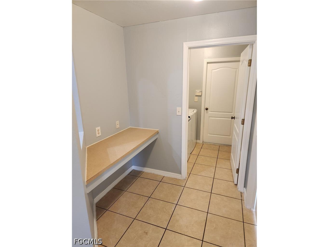 1627 S Gator Circle Cape Coral FL 33909 2026027527 image12