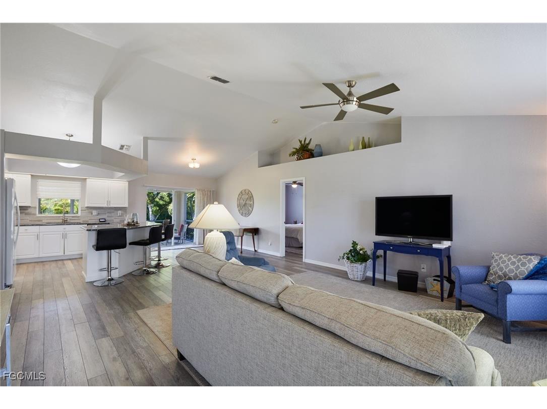 1627 SW 25th Terrace Cape Coral FL 33914 2025022677 image3