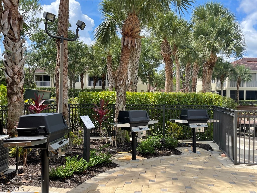 1628 Cayman Court #2 Naples FL 34119 2026013240 image46