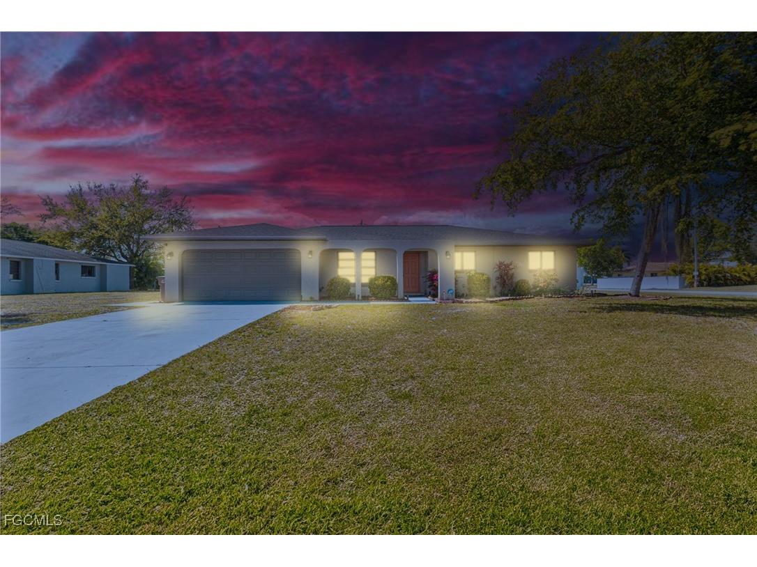 1628 Country Club Boulevard Cape Coral FL 33990 2025026441 image3