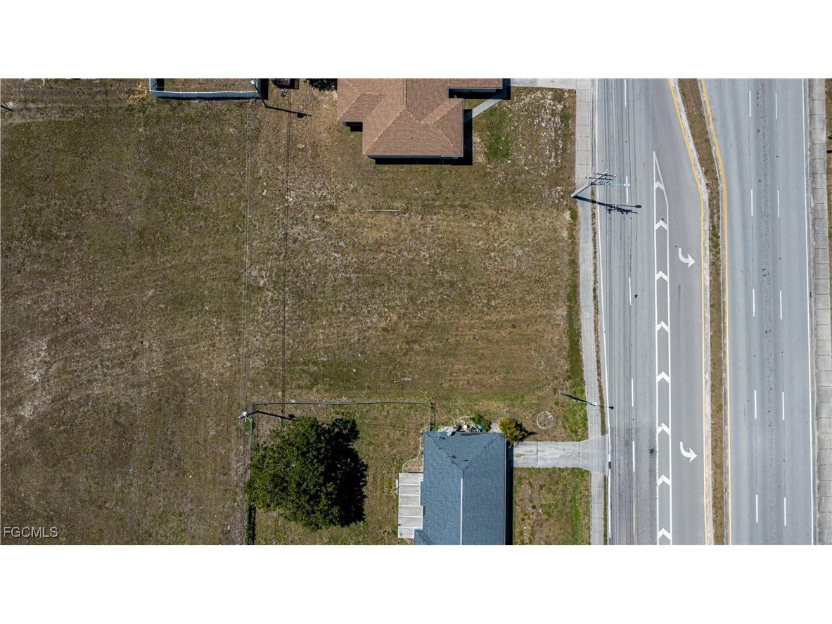 1628 Kismet Parkway E Cape Coral FL 33909 2025013637 image12