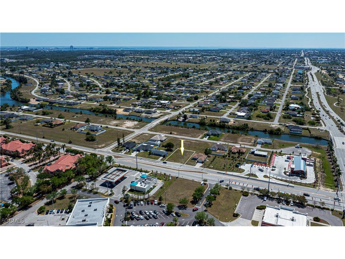 1628 Kismet Parkway E Cape Coral FL 33909 2025013637 image17