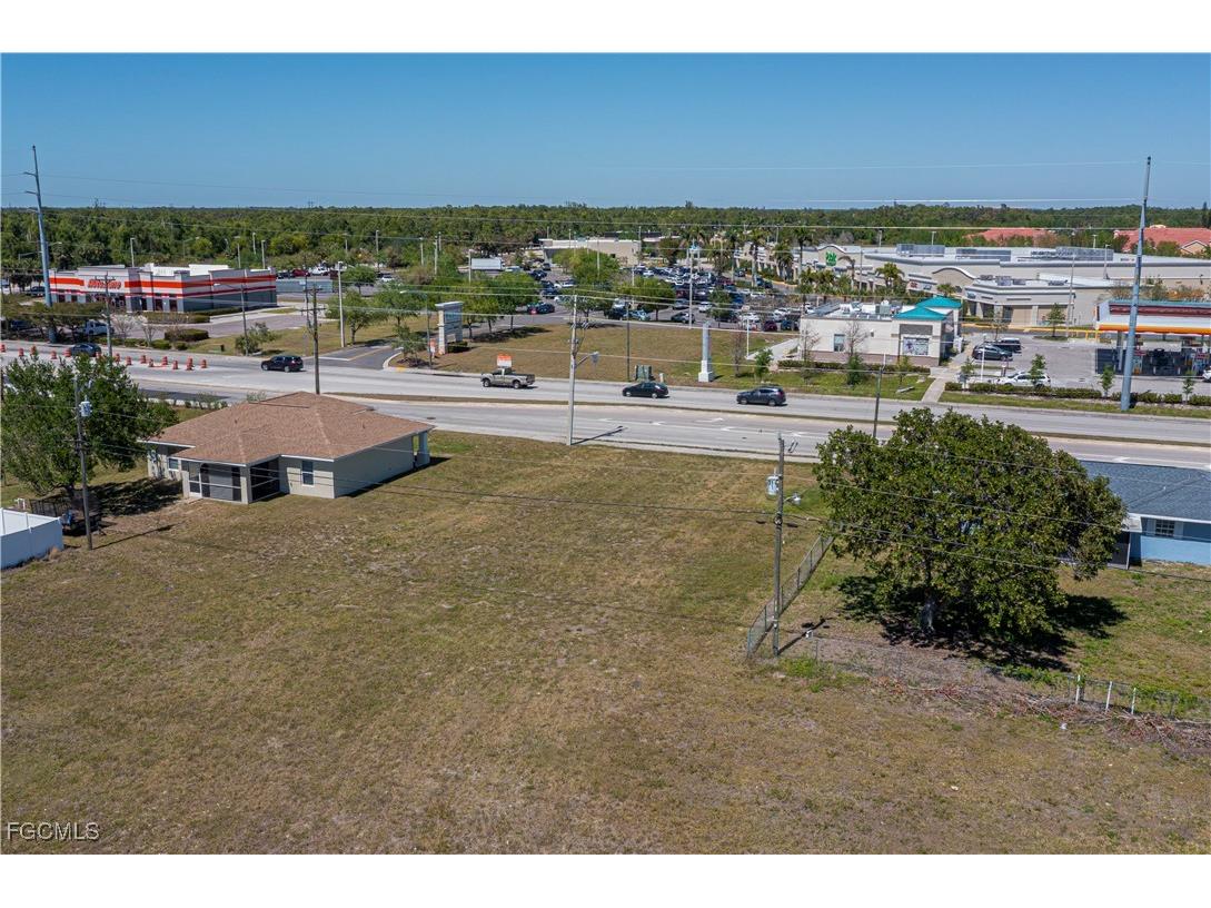 1628 Kismet Parkway E Cape Coral FL 33909 2025013637 image18