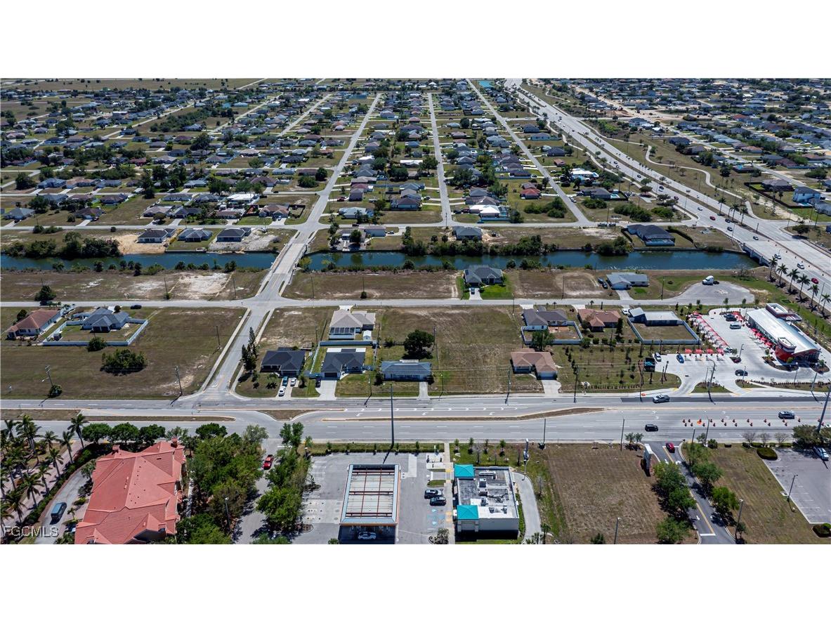 1628 Kismet Parkway E Cape Coral FL 33909 2025013637 image20