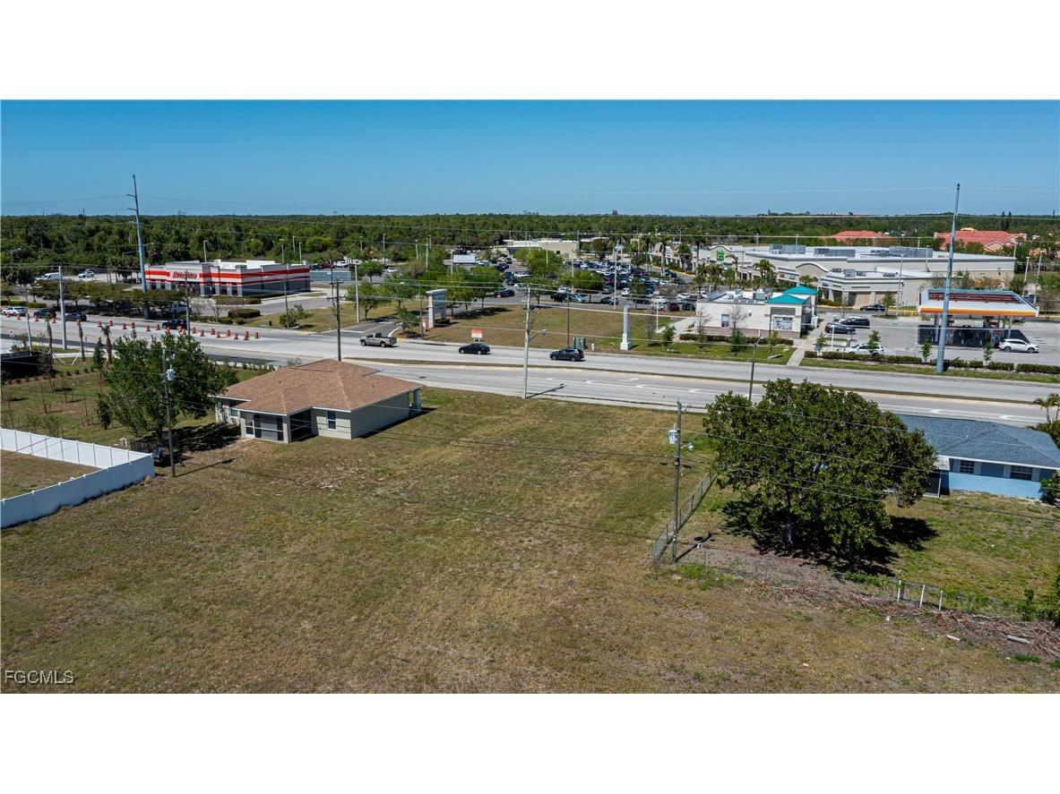 1628 Kismet Parkway E Cape Coral FL 33909 2025013637 image5