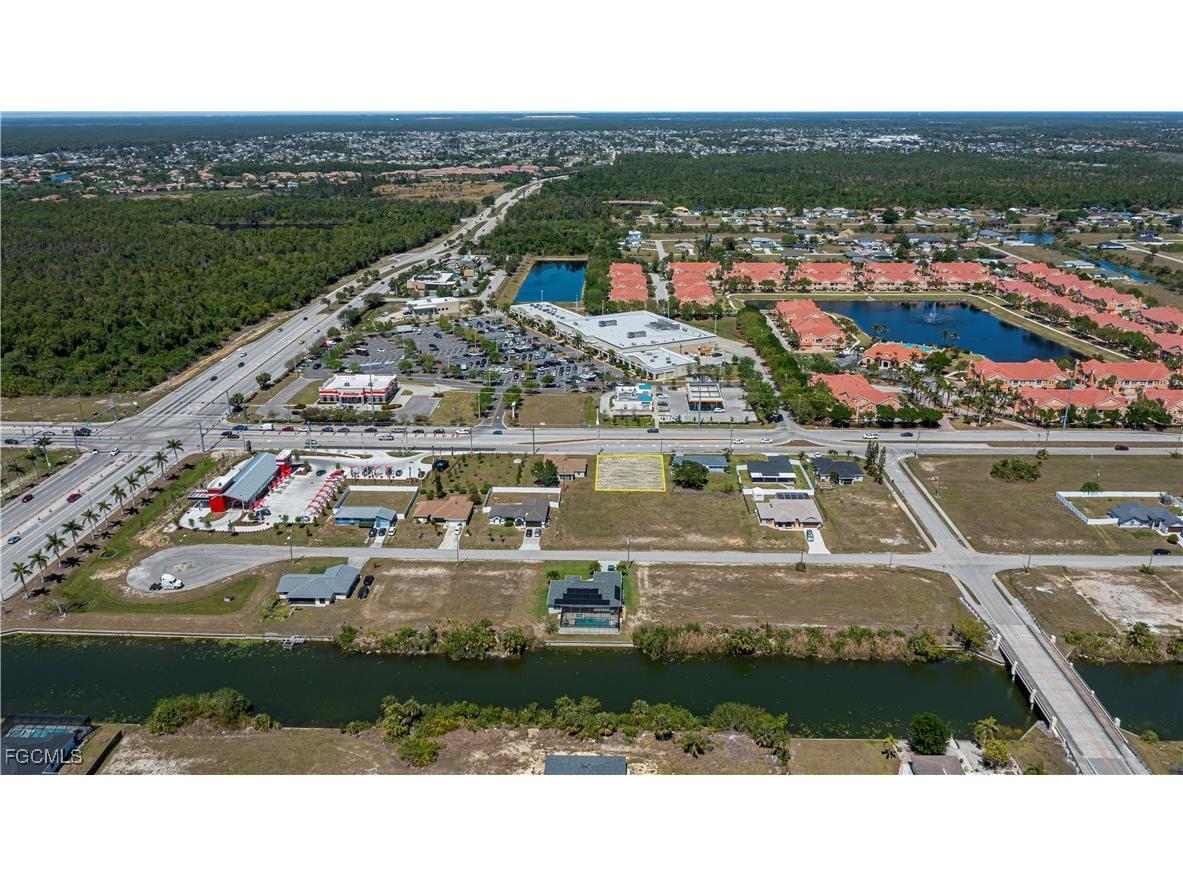 1628 Kismet Parkway E Cape Coral FL 33909 2025013637 image6