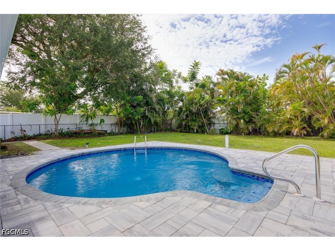 1628 N Flossmoor Road Fort Myers FL 33919 2026029210 image18