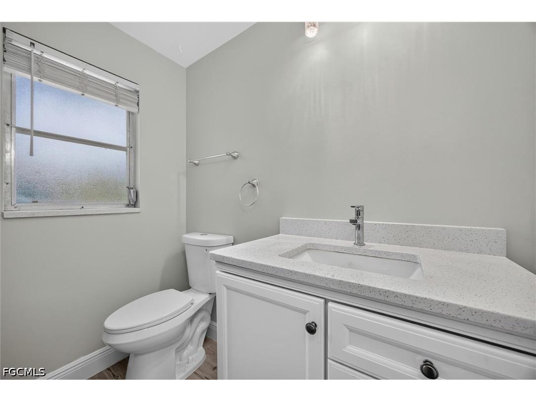 1628 N Flossmoor Road Fort Myers FL 33919 2026029210 image21