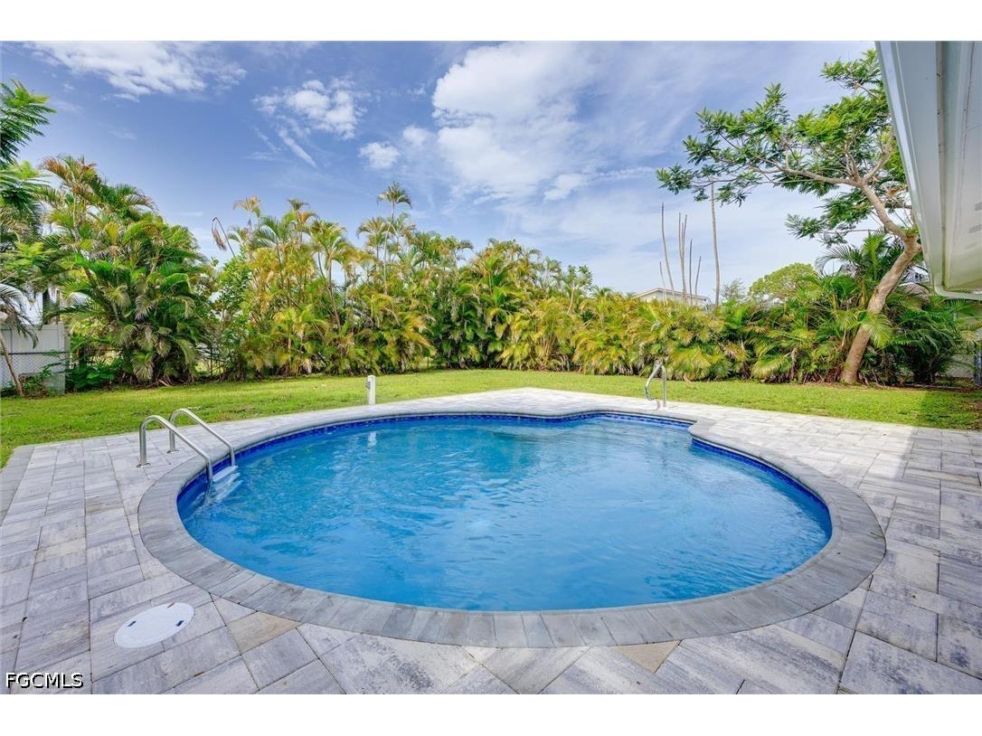 1628 N Flossmoor Road Fort Myers FL 33919 2026029210 image4