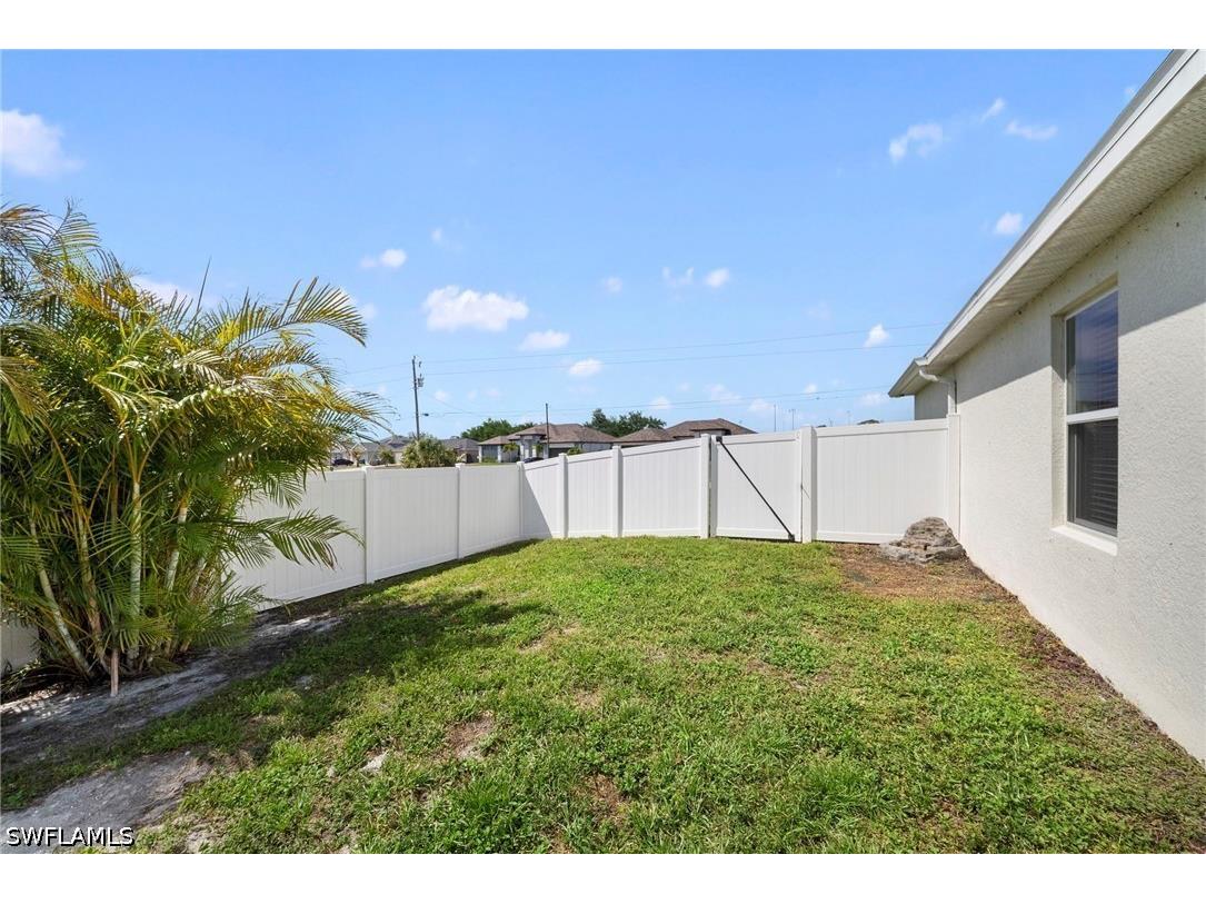 1628 NW 9th Terrace Cape Coral FL 33993 226017393 image30