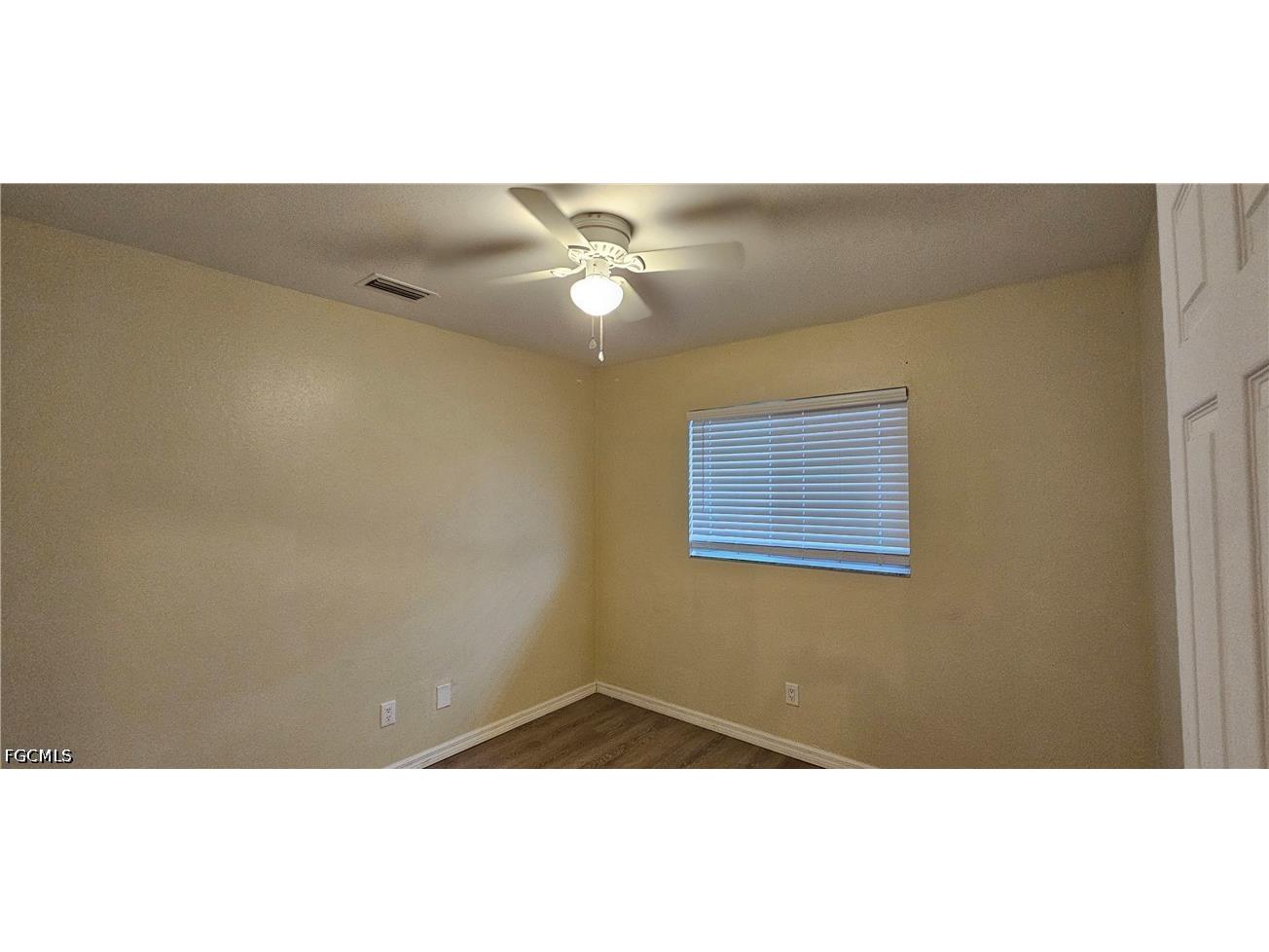 1628 SW Santa Barbara Place Cape Coral FL 33991 2026025767 image10