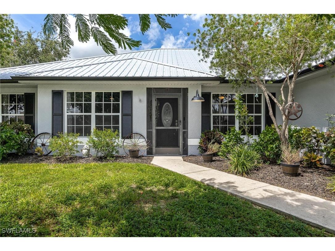 1629 NE 44th Street Cape Coral FL 33909 224062788 image1