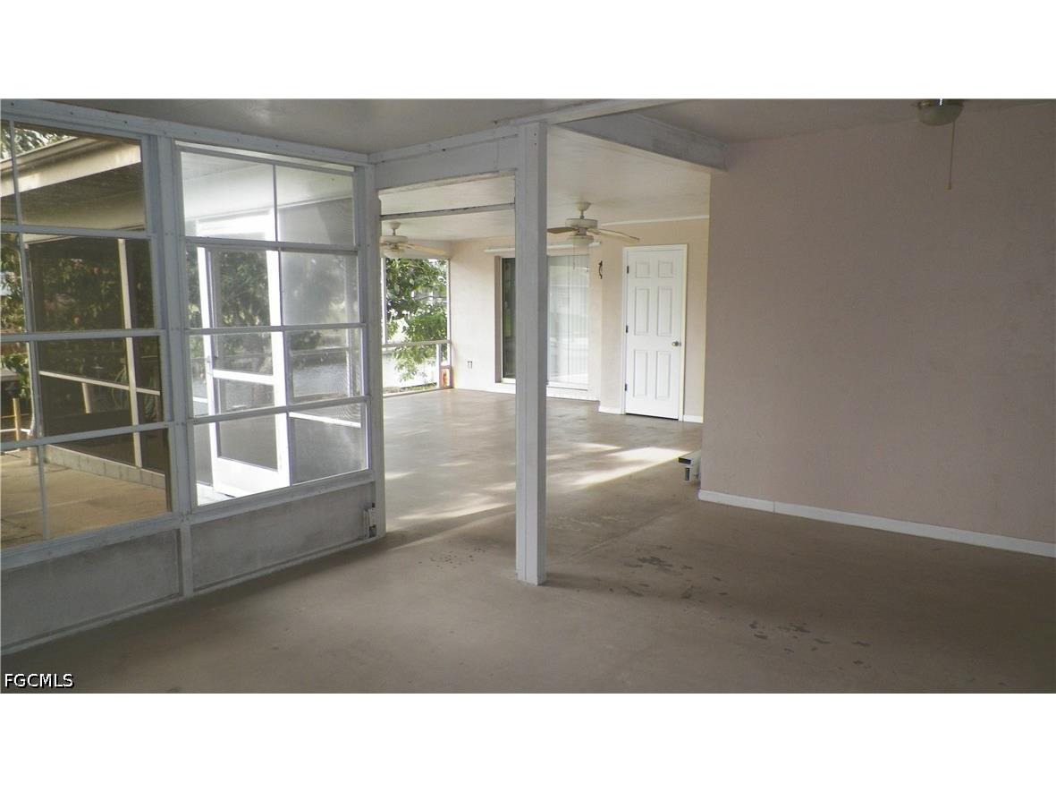 1629 SE 12th Street Cape Coral FL 33990 2026027129 image8