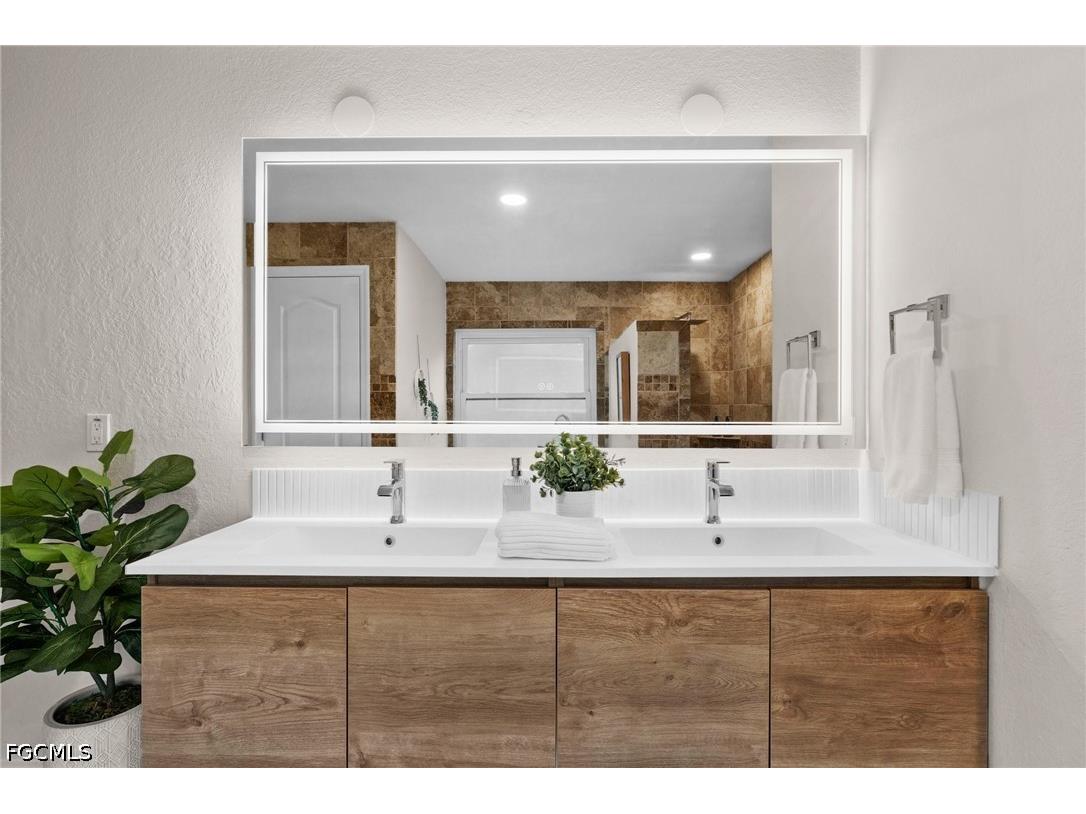 1629 SW 43rd Terrace Cape Coral FL 33914 2026021013 image19