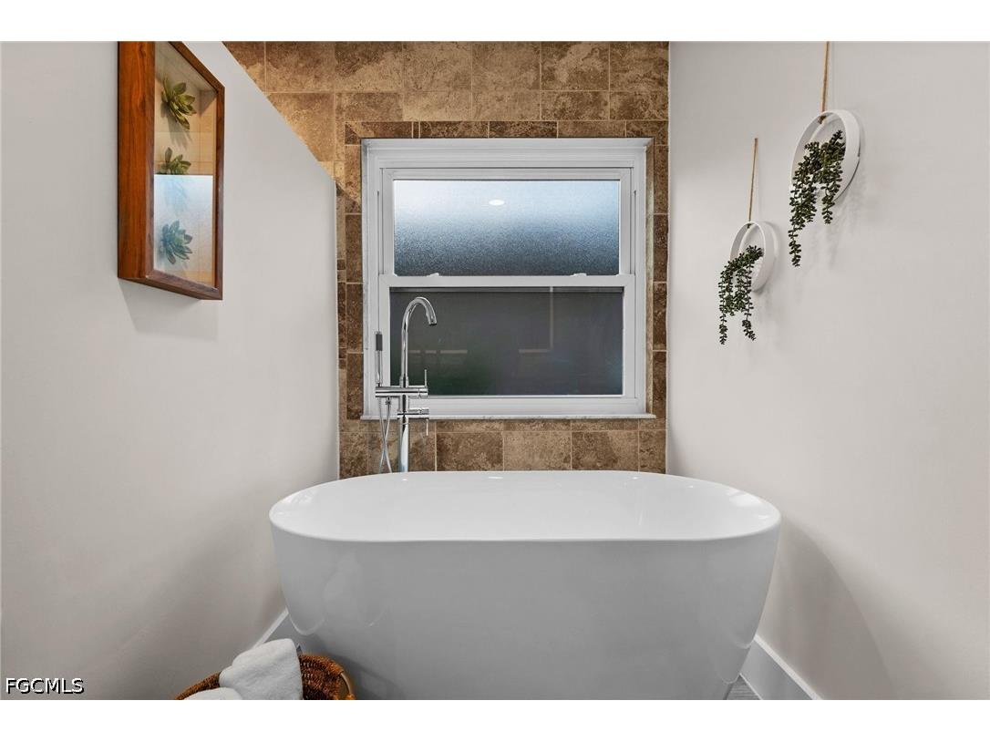 1629 SW 43rd Terrace Cape Coral FL 33914 2026021013 image21