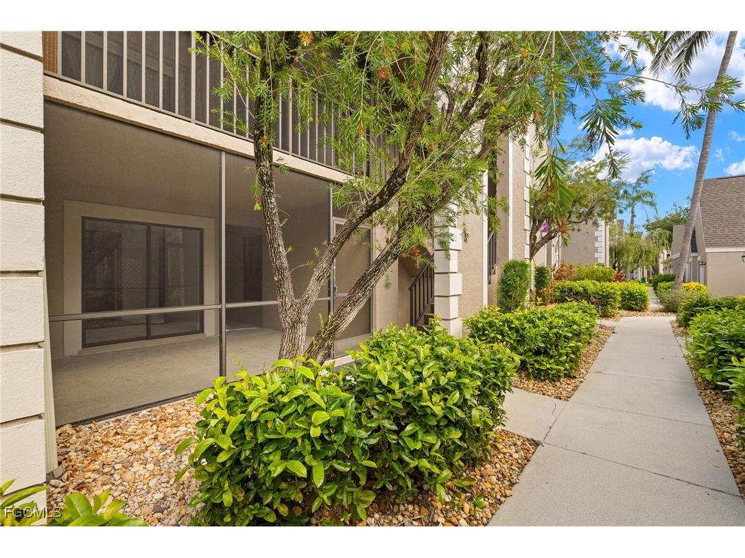 16290 Kelly Cove Drive #253 Fort Myers FL 33908 2025023184 image3