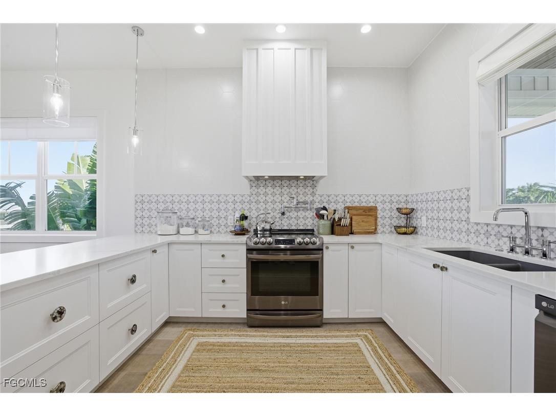 16296 Estuary Court Bokeelia FL 33922 2025018403 image15