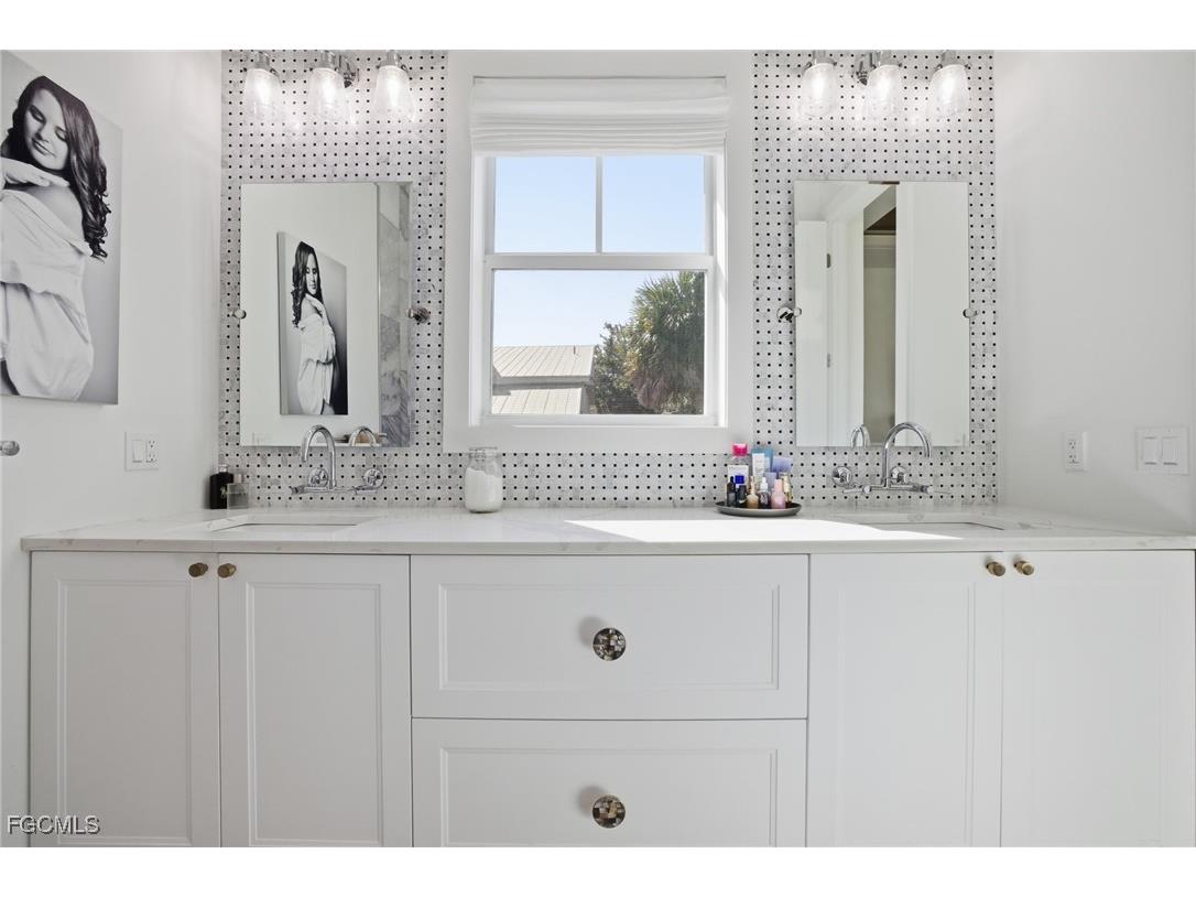 16296 Estuary Court Bokeelia FL 33922 2025018403 image23