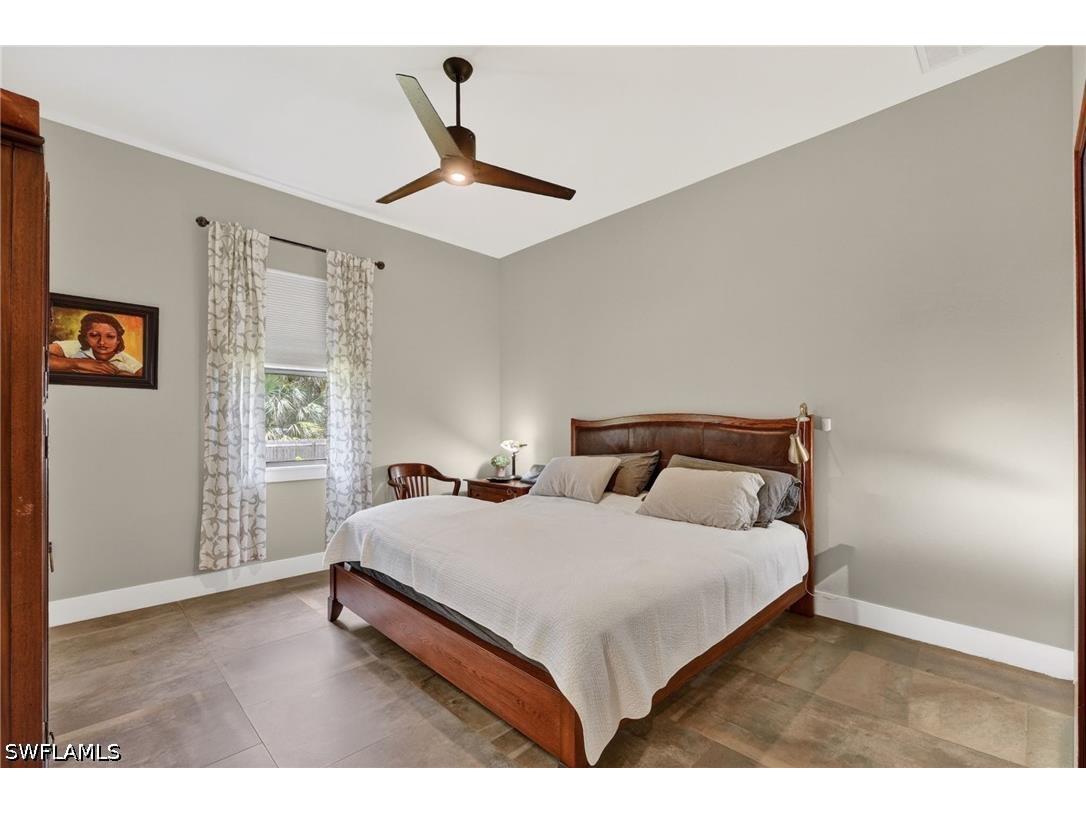 163 19th Street NW Naples FL 34120 226020939 image24