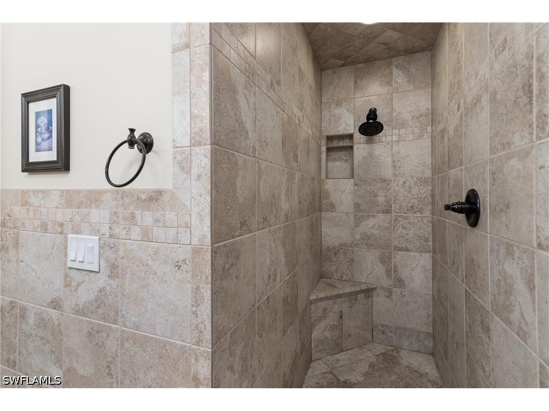 163 Bristol Lane #B 201 Naples FL 34112 226022563 image10
