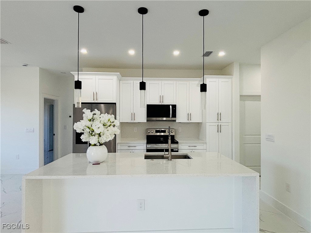 163 Carlisle Avenue S Lehigh Acres FL 33974 2025023822 image10