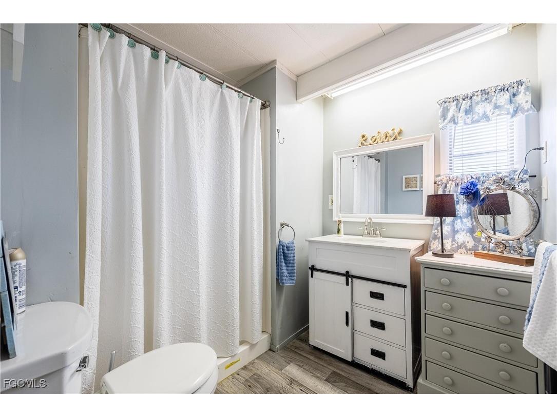 163 Chisholm Trail North Fort Myers FL 33917 2025019790 image18