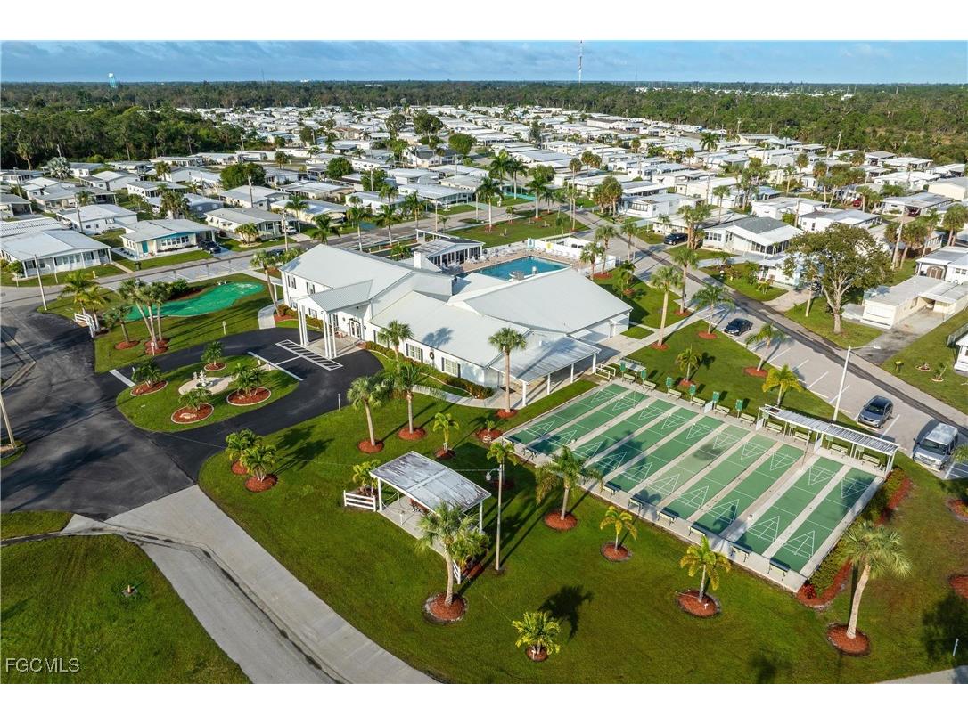 163 Chisholm Trail North Fort Myers FL 33917 2025019790 image32