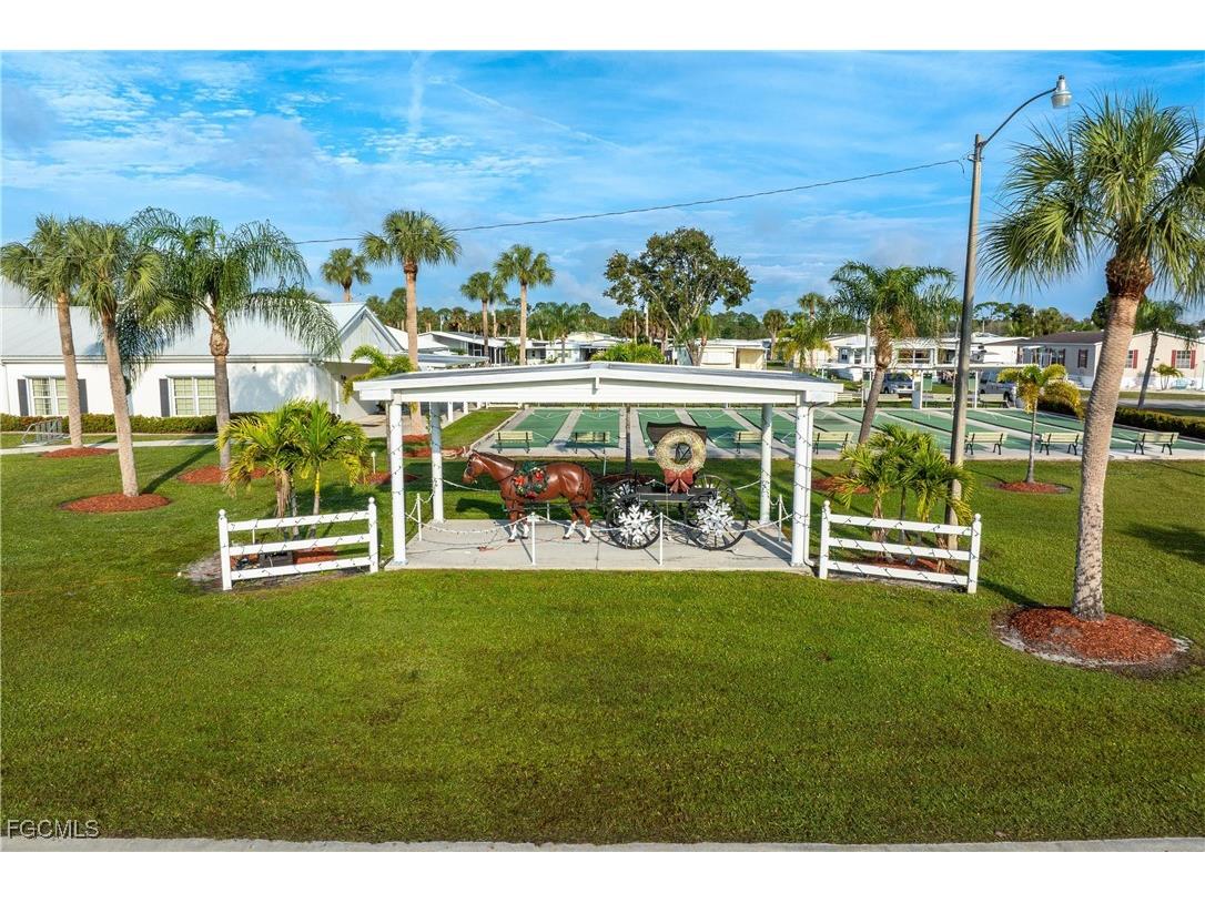 163 Chisholm Trail North Fort Myers FL 33917 2025019790 image33