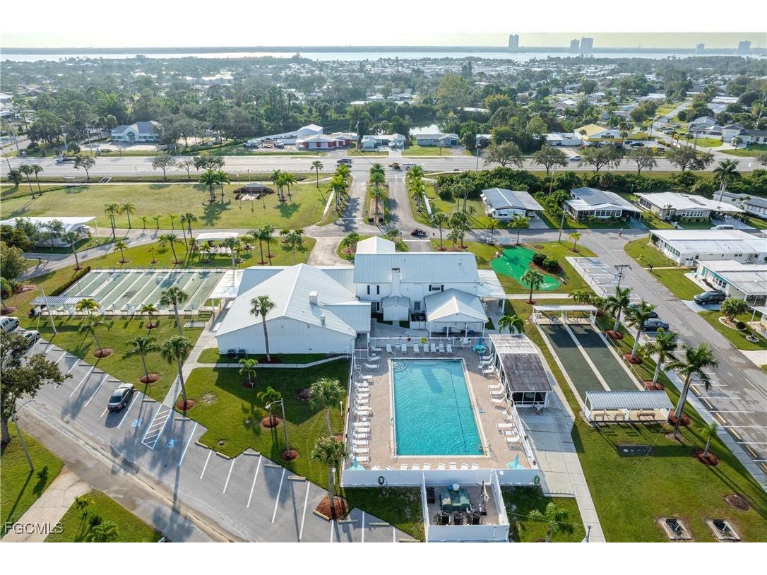 163 Chisholm Trail North Fort Myers FL 33917 2025019790 image35