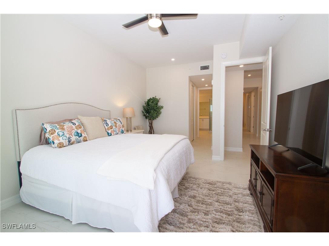 163 Indies Drive E #203 Naples FL 34114 225083018 image14