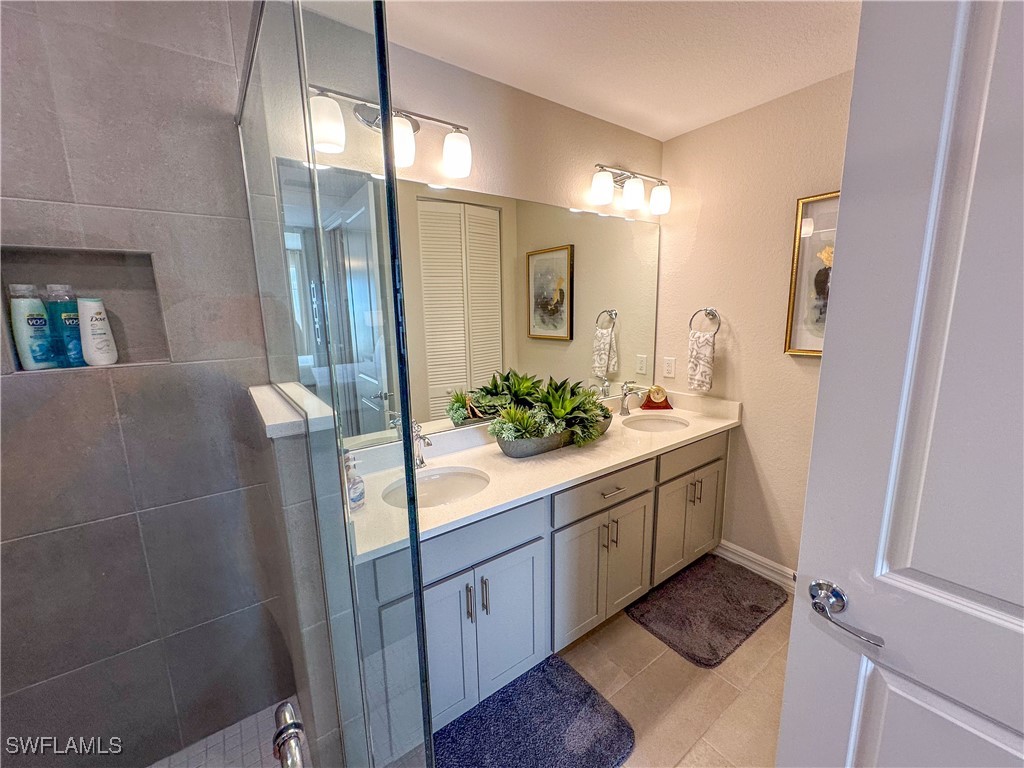 163 Indies Drive E #206 Naples FL 34114 226000216 image25