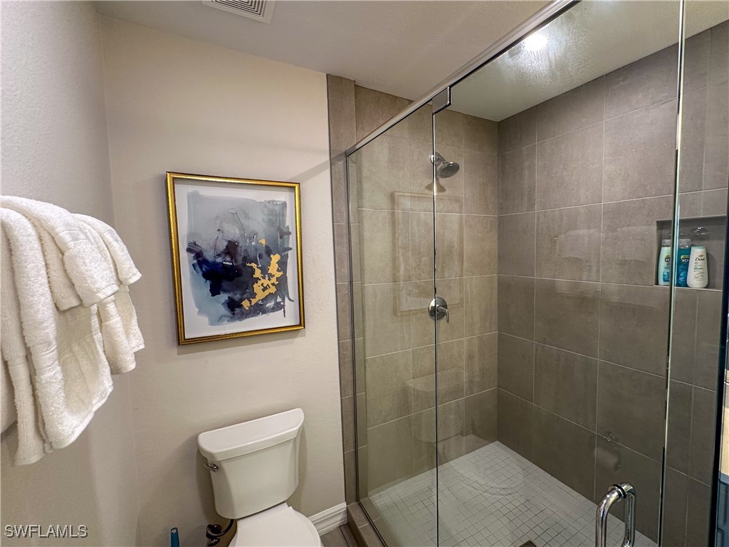 163 Indies Drive E #206 Naples FL 34114 226000216 image26