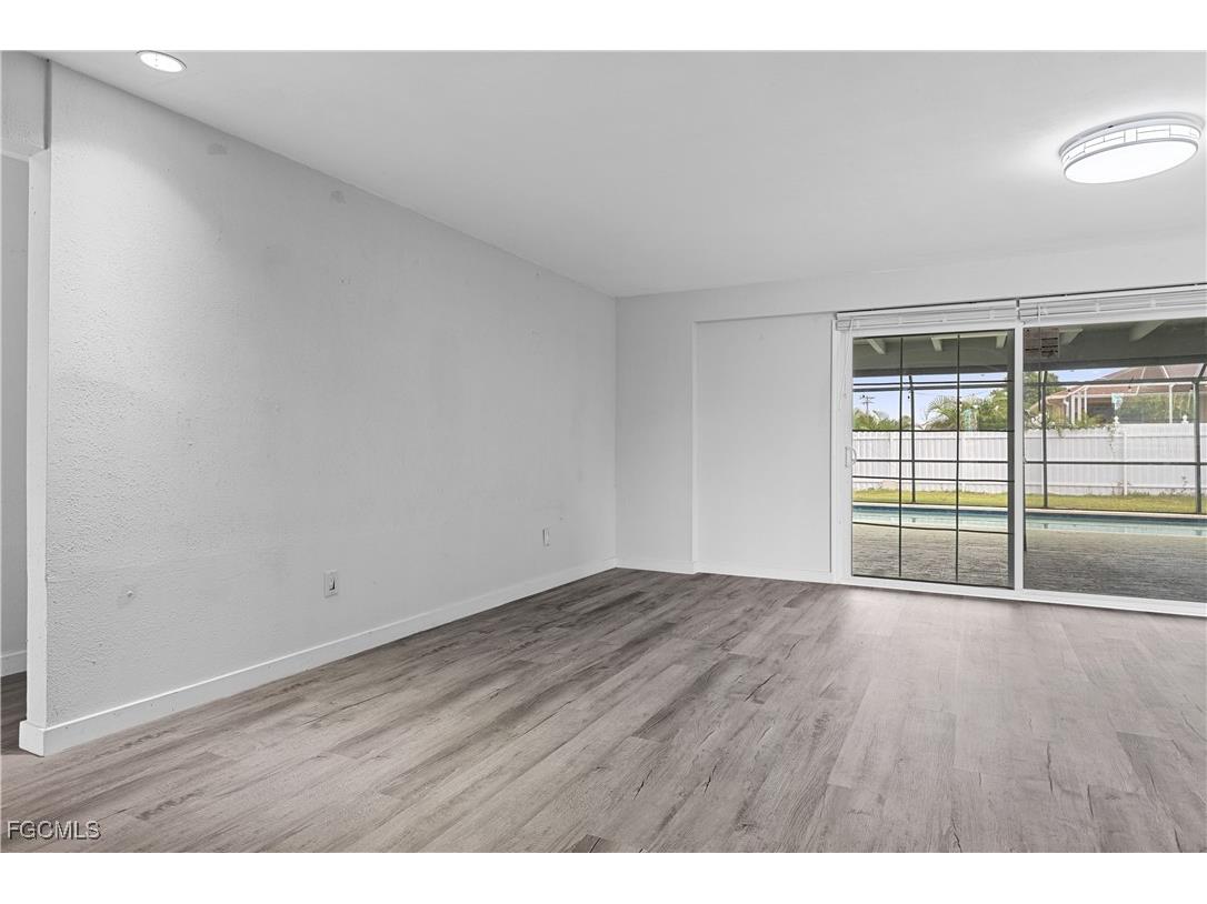 163 SW 48th Terrace Cape Coral FL 33914 2025012043 image6