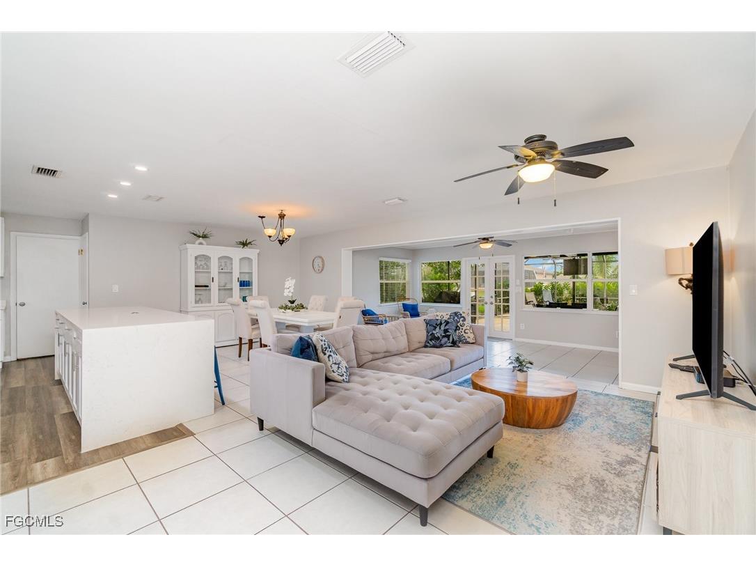 163 SW 51st Terrace Cape Coral FL 33914 2025018325 image5