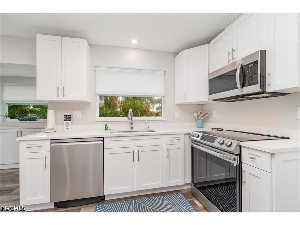 163 SW 51st Terrace Cape Coral FL 33914 2026015562 image2