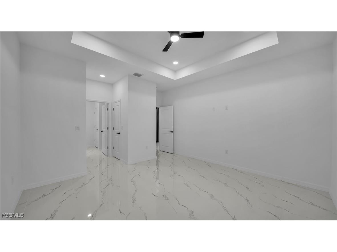 1630 NE 17th Terrace Cape Coral FL 33909 2025004897 image13