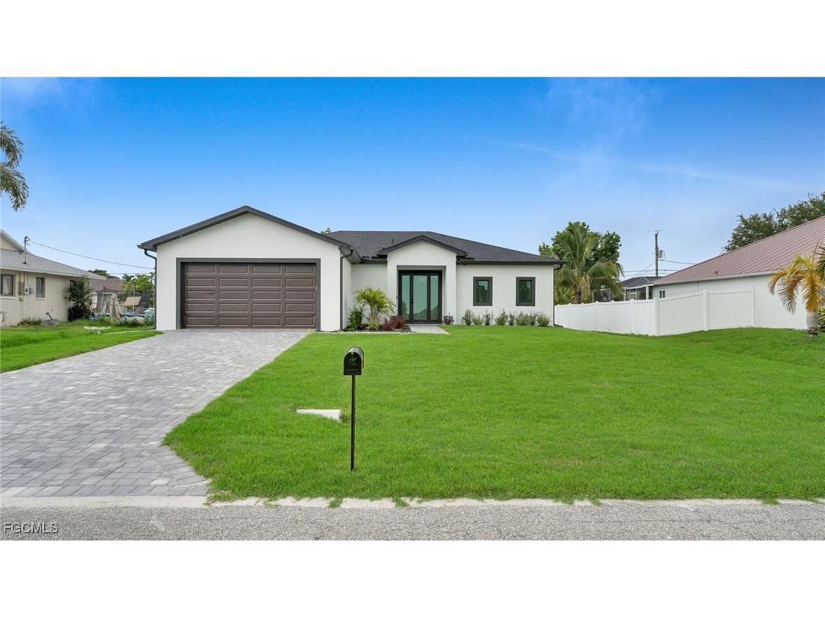 1630 NE 17th Terrace Cape Coral FL 33909 2025004897 image2